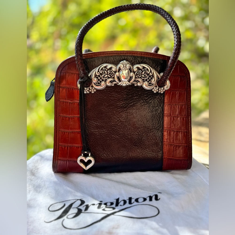 👜  Vintage Brighton “Regal Heart” Structured Leather Satchel – Style A246042 - Picture 16 of 17